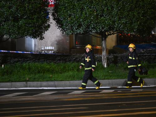 四川自贡大楼火灾事故调查报告：真相与反思