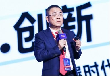 张鹏跳槽东鹏饮料，年薪暴涨15倍背后的故事