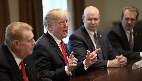 起底特朗普关税政策的荒唐起源与真实目的