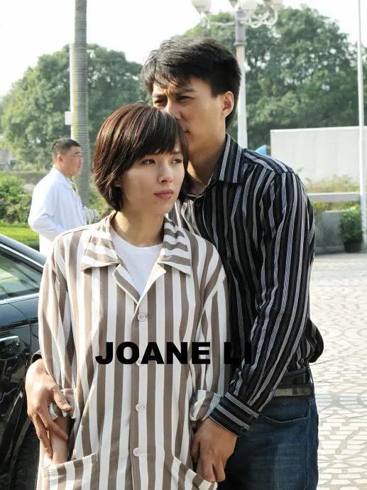 毛宁晒特朗普小红帽：77美元背后的故事