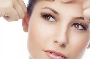 脸上长痘，挤了真的能好得更快吗？