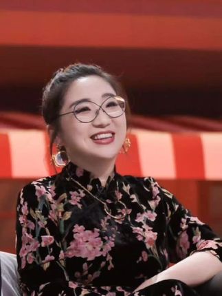 傅首尔因无法入戏道歉：真实与演技的碰撞