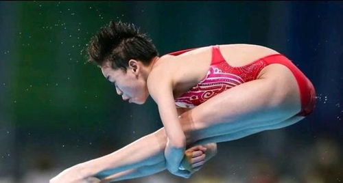 全红婵失误摘银，陈芋汐逆转夺金！女子十米台巅峰对决