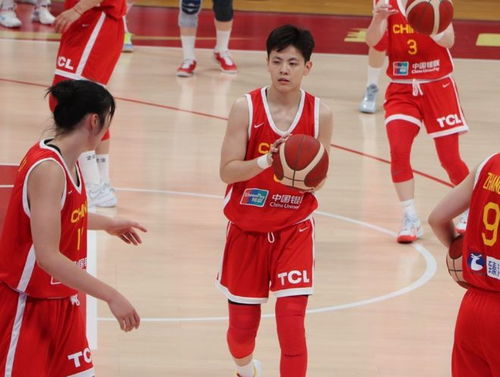 杨舒予总决赛MVP：广东女篮夺冠背后的闪耀之星