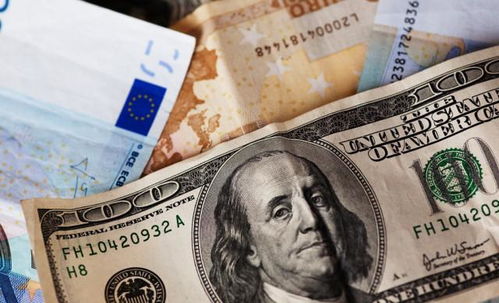 美债抛售潮：美元霸权的危机与全球金融新格局