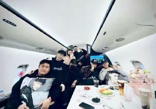 私人飞机乘务员服务马斯克指南：飞行求快、技术自理、厌 Wi-Fi 中断