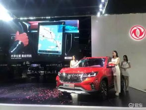 沈阳车展现场惊魂一刻：SUV失控引发多车连环碰撞