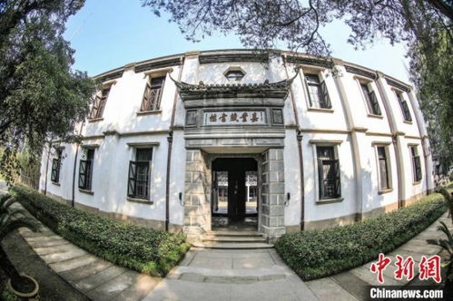 藏书楼：文化传承的静谧角落