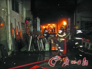 昆明商铺火灾致8人遇难，背后的安全隐患不容忽视