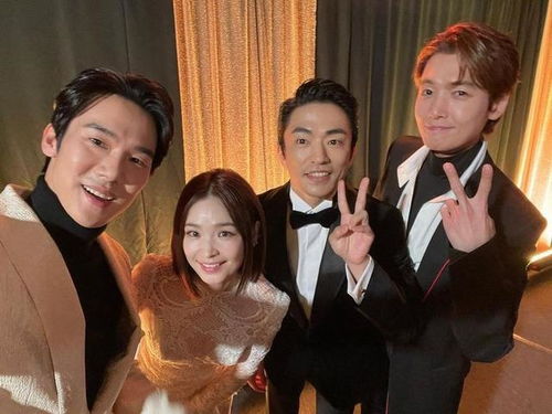 与他的重逢：那些未曾说出口的故事