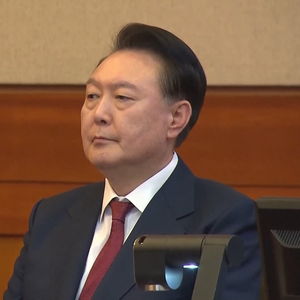 尹锡悦涉内乱罪首场庭审结束：一场韩国宪政史上的风暴