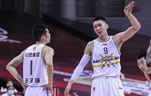 CBA季后赛：周琦缺阵，北控1-0北京，里勒31+4，陈盈骏空砍27分