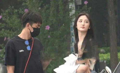 林更新与小11岁女友的恋情背后：真实故事与争议解析