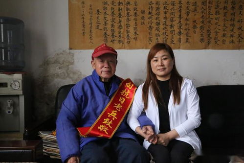 三河市招牌颜色风波：从绿色蜜雪冰城到禁色令的反思