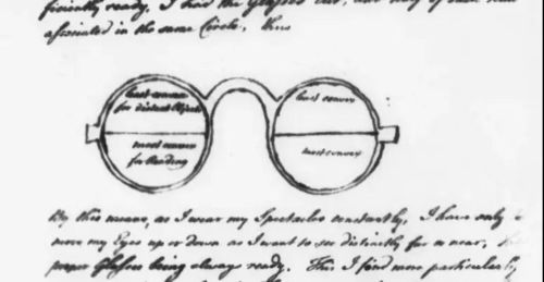 眼镜没发明之前，眼镜蛇到底叫啥？