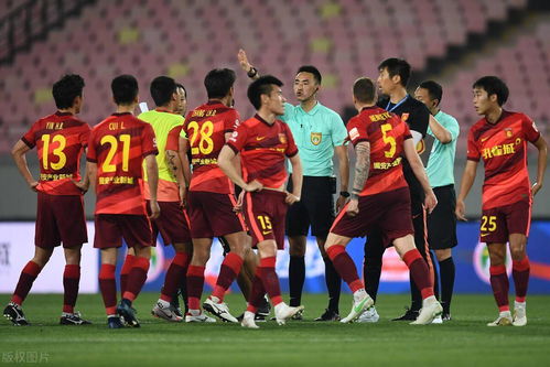 中超巅峰对决！三镇13分钟连追3球，张玉宁与塞鸟建功助国安4-4绝平