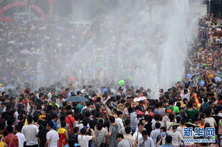 云南泼水节“强制快乐”背后：文明与习俗的碰撞