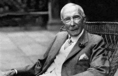 从洛克菲勒的商业传奇中汲取力量：他如何重塑企业辉煌