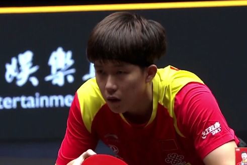 王楚钦鏖战雨果，澳门世界杯1/8决赛惊心动魄！
