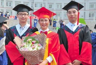 北大哲学博士入职民办高校，年薪35万，是学历浪费还是明智选择？