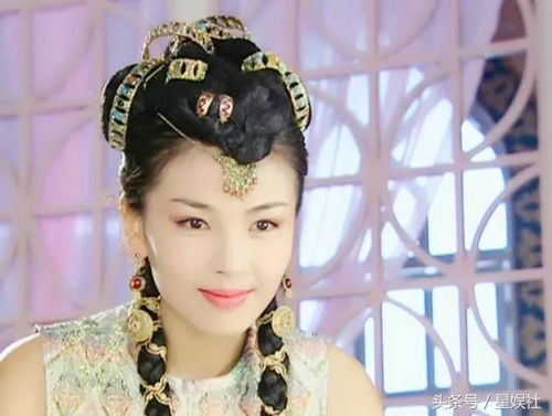 刘涛为妈祖献寿桃：当传统文化与明星魅力碰撞