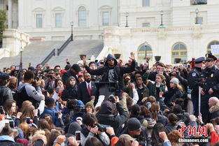 全美爆发大规模抗议活动，民众呼吁政府住手！