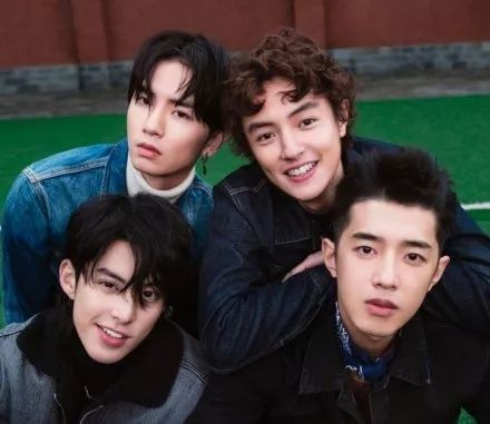 《蛮好的人生》胡曼黎与邱丽苏的精彩碰撞，职场与家庭双重危机下的逆袭之路