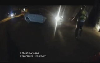 深夜醉酒男子闯入高校女寝事件引发社会热议