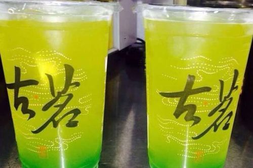 古茗联名《崩坏：星穹铁道》引发排队狂潮，背后的故事竟是这样！