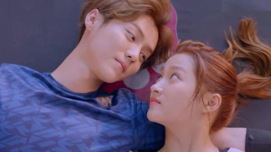 鹿晗关晓彤分手传闻背后的真相与情感剖析