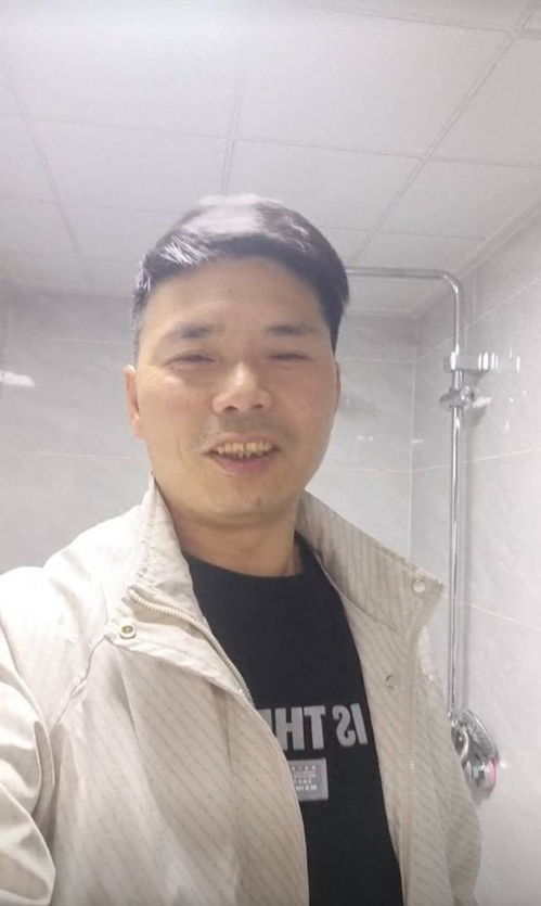 寻女19年的“棉花糖爸爸”终迎团圆宴：大女儿眼中的妹妹