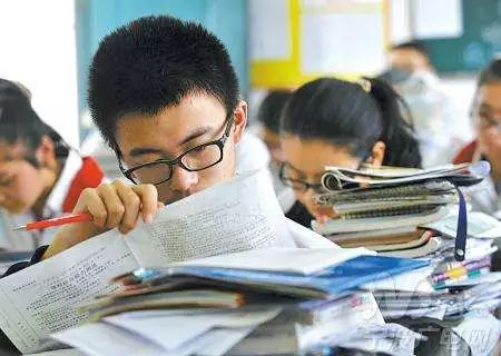 温州前高考理科状元的基层公务员之路