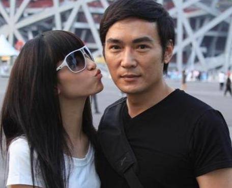 57岁焦恩俊罕谈离婚原因：那些不为人知的故事