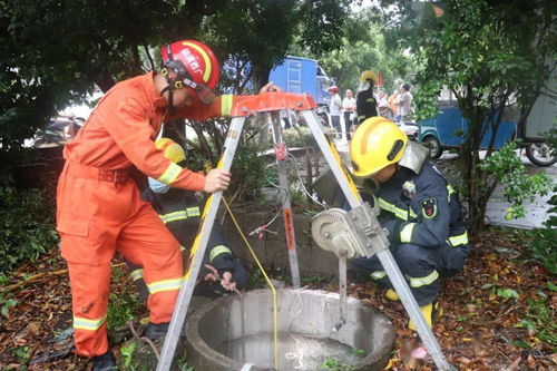 女生晒手电筒照手图被网友救了一命：警惕生活中的隐形危险