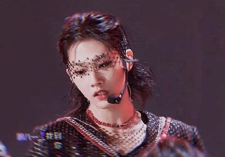 2025内娱新人如何上桌：谁在领跑？谁是潜力股？