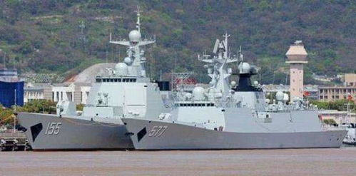 052D唐山舰、054A临沂舰亮相青岛，海军节30多艘舰艇震撼登场！