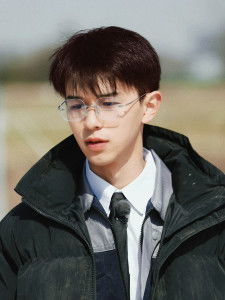 何浩楠的奇妙种植物语：在平凡中寻找美好