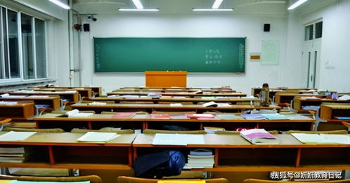 大学选课“红黑榜”：占课背后的故事