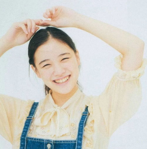 听障女生因‘长相完美’走红，背后MCN机构的商业秘密