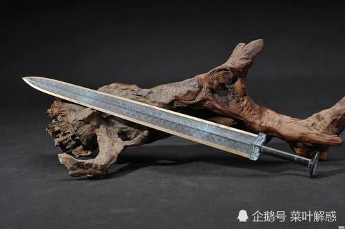 价值百万800克黄金越王宝剑被买走