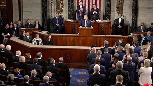 特朗普考虑对华关税分级方案，背后隐藏哪些深意？