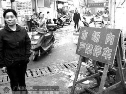 顾客买鱼不宰杀遭扔秤砣，鱼贩被拘！背后真相令人深思