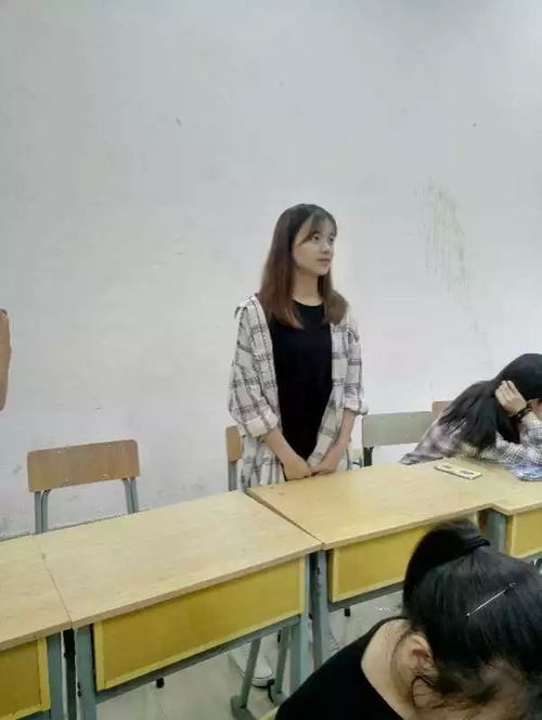 宸玥与同学合影