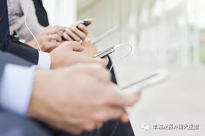 手机：时间的切割器还是生活的主宰者？