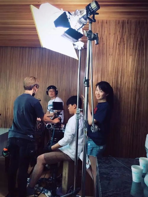 杨紫在片场工作的场景