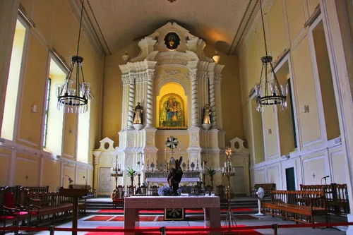 建筑图片转素描：让建筑之美焕发艺术光彩