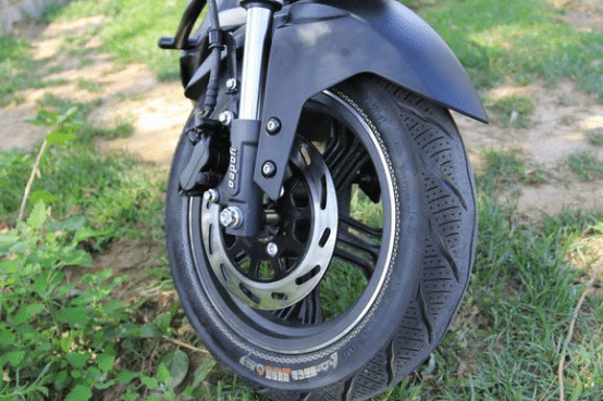 上海车展智能最前沿：科技与安全的完美碰撞