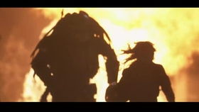 铁血战士与人类战斗场景