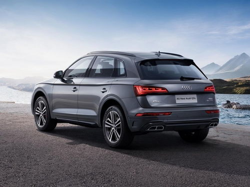 奥迪Q5L尾部设计