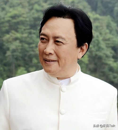 唐国强参加公益活动